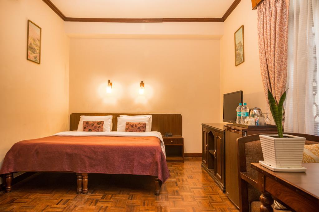 Hotel Excelsior Katmandu Zewnętrze zdjęcie