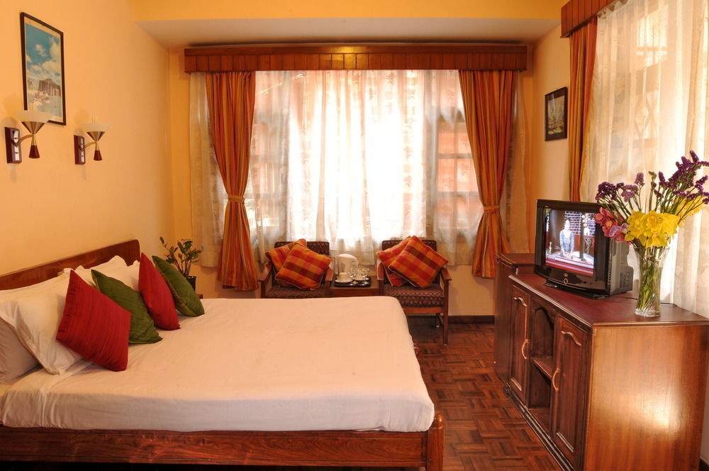 Hotel Excelsior Katmandu Zewnętrze zdjęcie