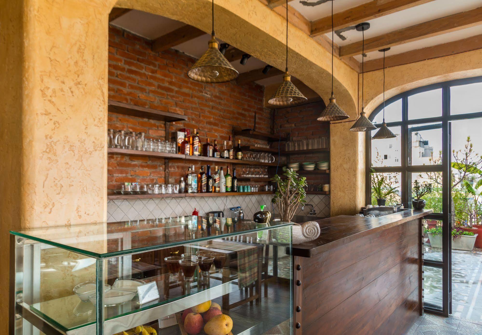 Hotel Excelsior Katmandu Zewnętrze zdjęcie