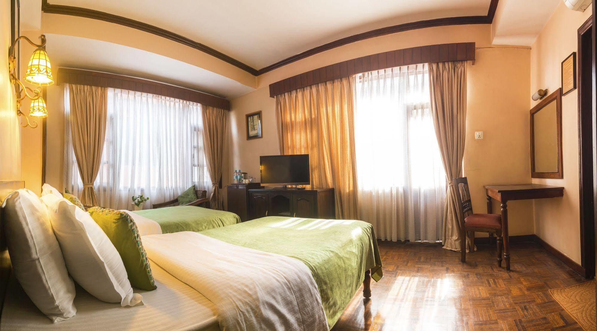 Hotel Excelsior Katmandu Zewnętrze zdjęcie